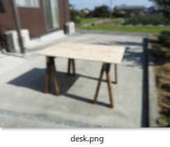 desk.png